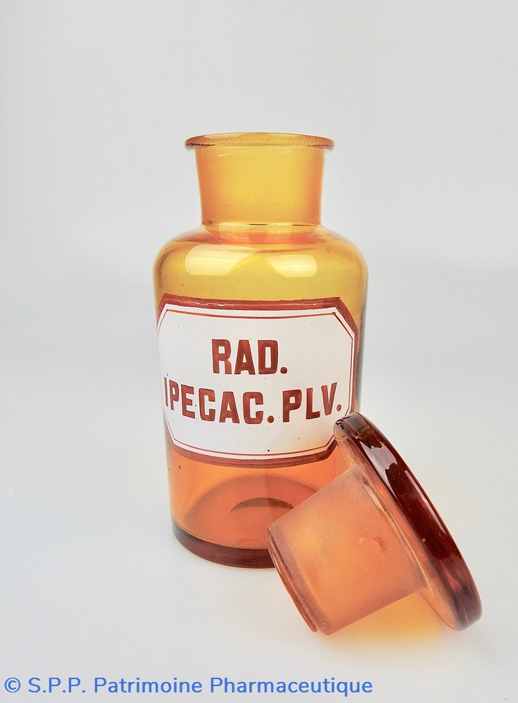 Flacon de pharmacie en verre ambré moyen modèle à étiquette blanche et rouge 3 science flacon de pharmacie en verre ambre moyen modele a etiquette blanche et rouge