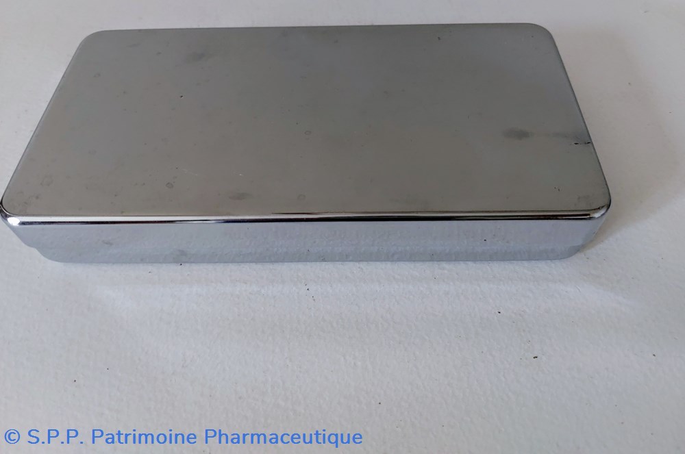 science pharmacie boite inox pour materiel de soins
