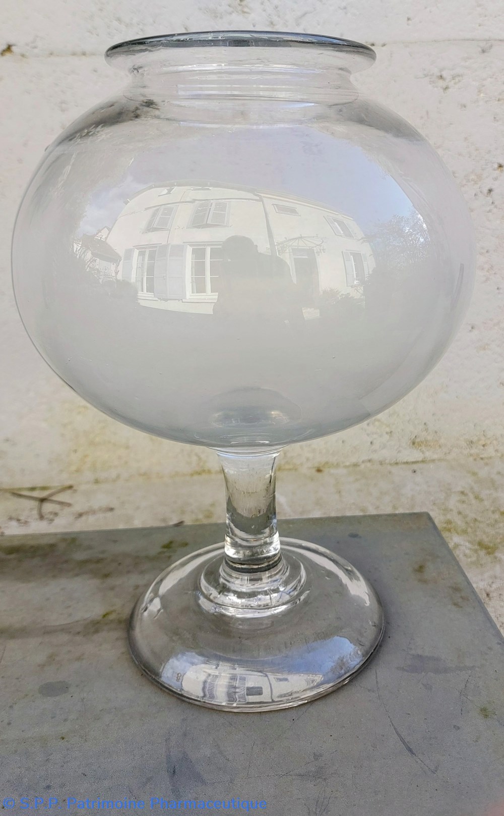 Vase à sangsues Boule sur pied en verre 28 cm 5 science pharmacie vase a sangsues boule sur pied en verre 28 cm