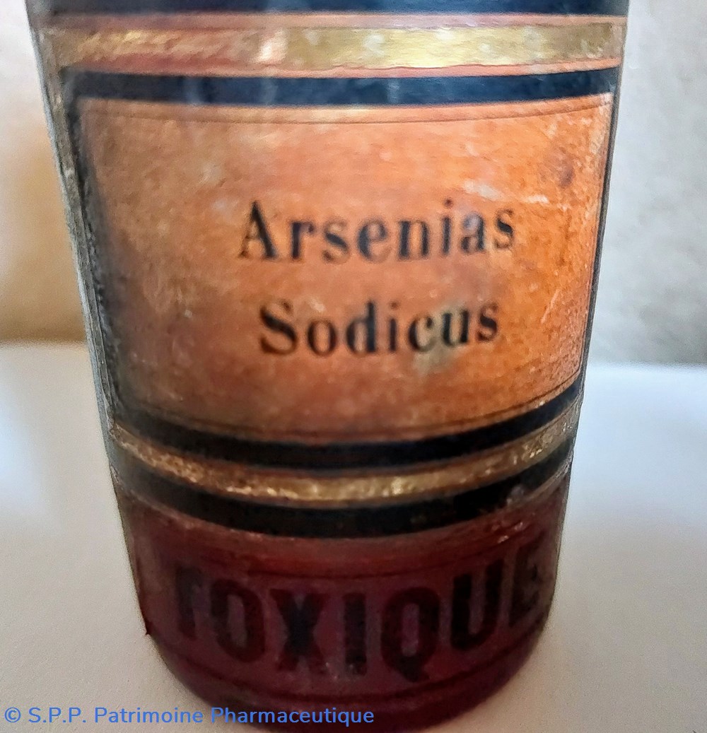 science pharmacie flacon en verre ambre 11 5 arsenias sodicus