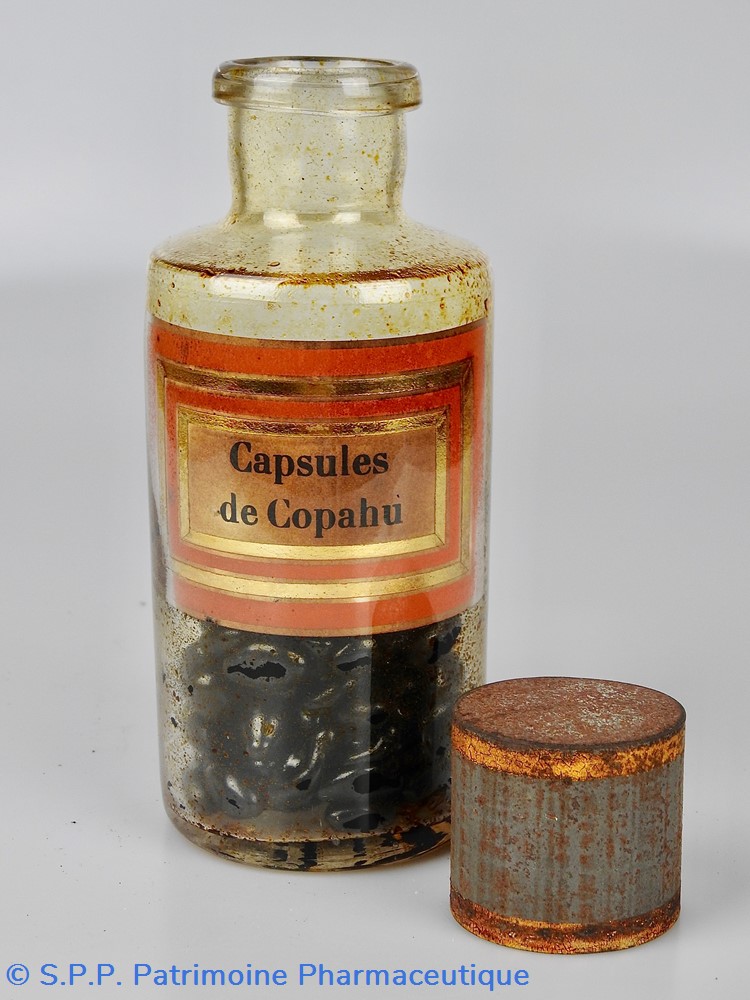 Flacon en verre petit modèle Pharmacie RAVASSE 3 science flacon en verre petit modele pharmacie ravasse