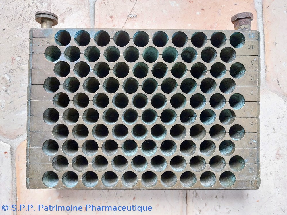 science pharmacie moules a suppositoires 100 alveoles
