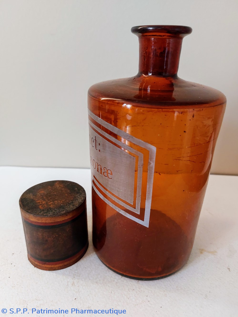 science pharmacie flacon verre ambre tinct cinchonae