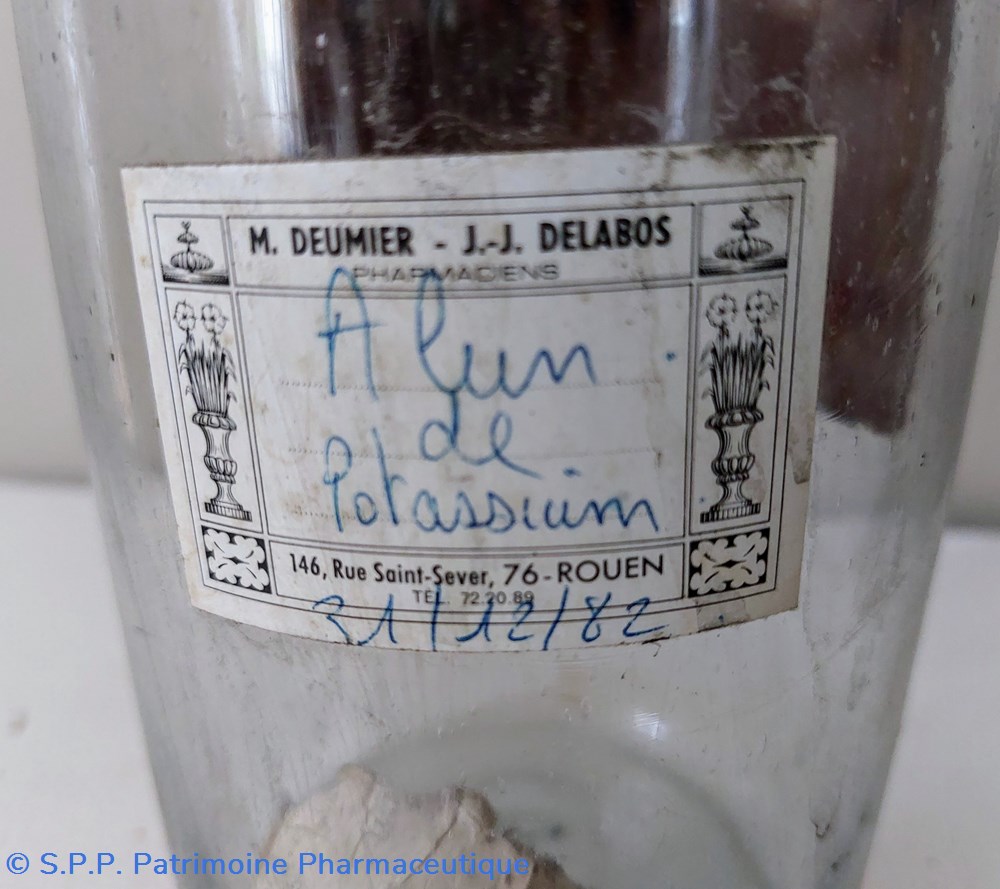 science pharmacie alun de potassium