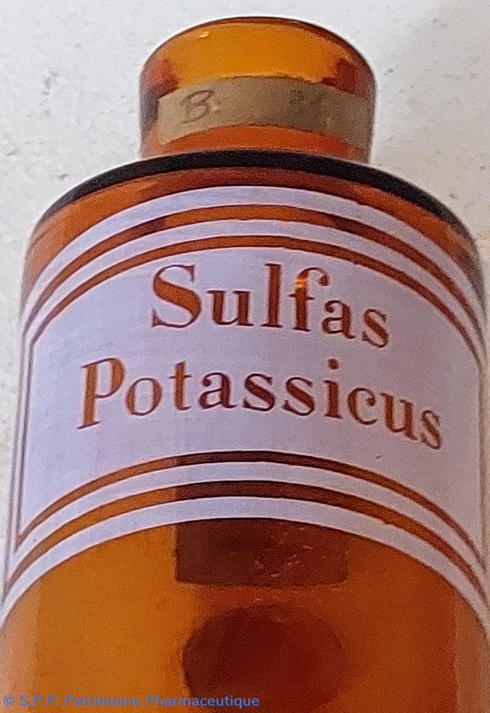 SULFAS POTASSICUS Flacon verre ambré 6 science pharmacie sulfas potassicus flacon verre ambre