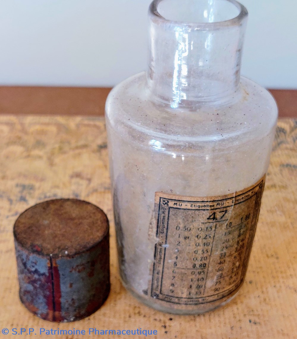 Étiquette M. U. ( Risques Mutagênes) 4 science pharmacie etiquette m u risques mutagenes