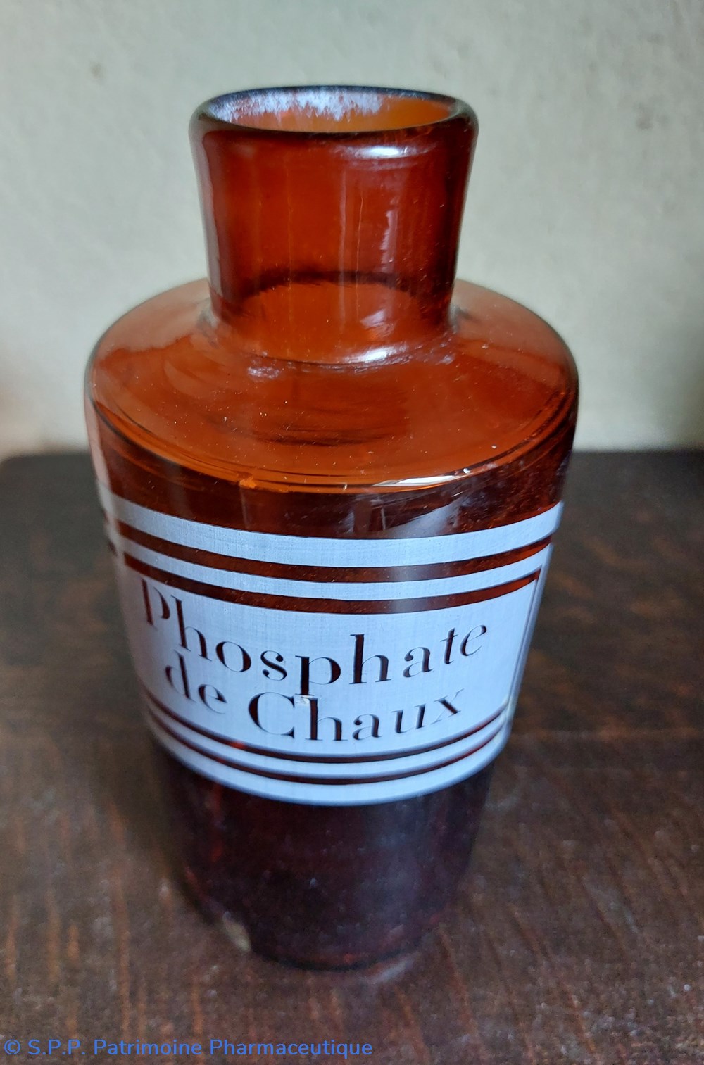 SN - Phosphate de Chaux bouteille verre ambré science pharmacie sn phosphate de chaux bouteille verre ambre