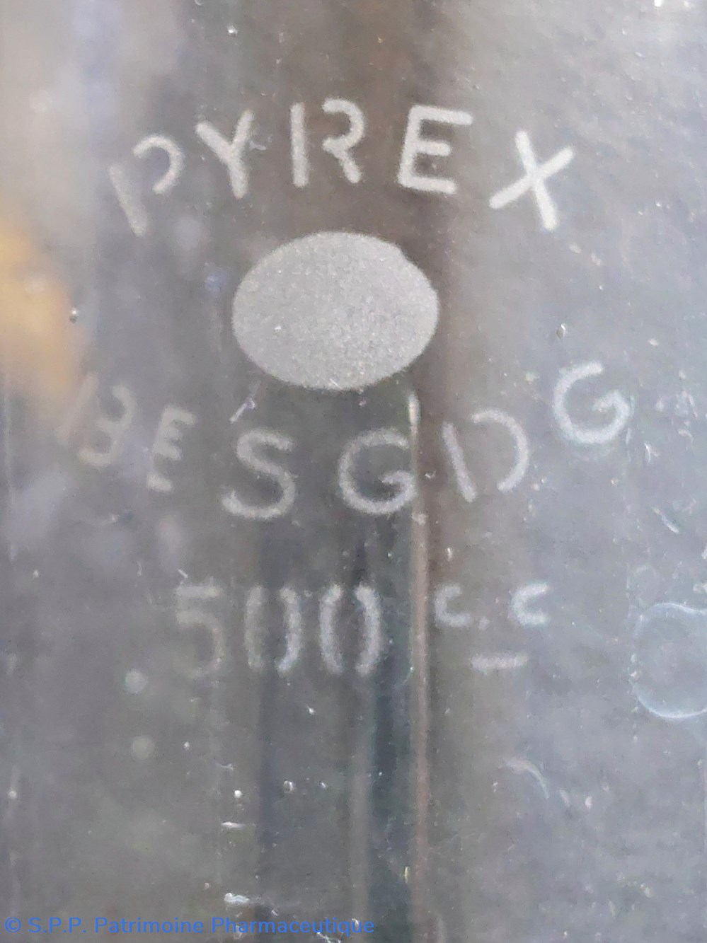 Flacon de laboratoire 500 cc PYREX 5 science pharmacie flacon de laboratoire 500 cc pyrex