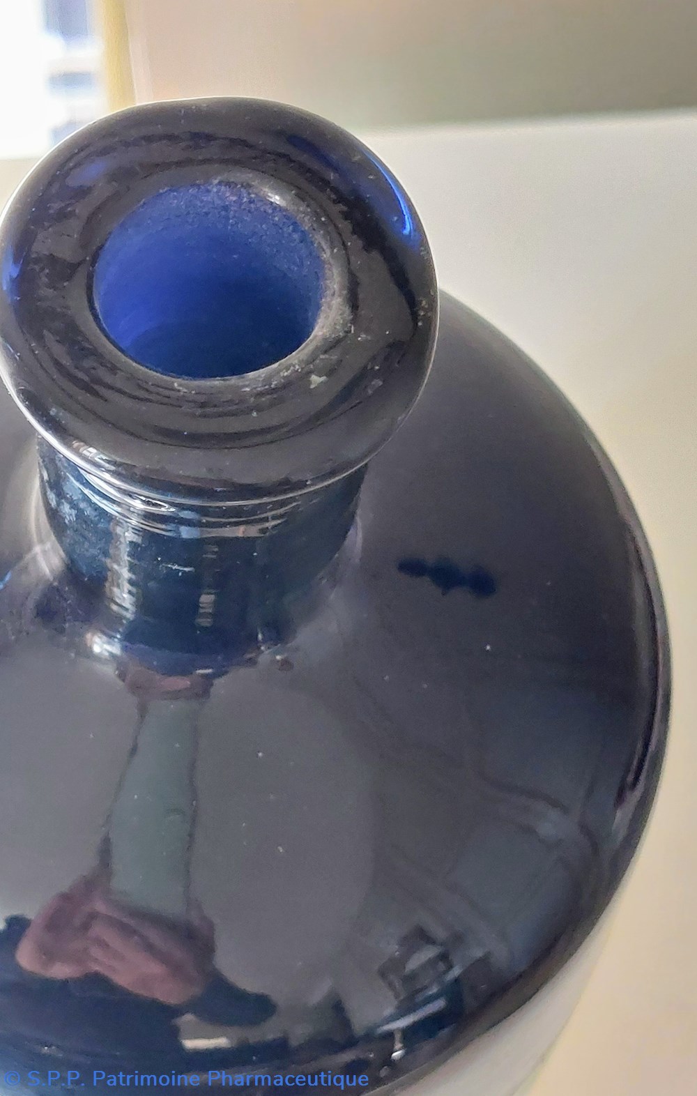 science pharmacie bleu bouteille eau de fleur oranger 26 cm