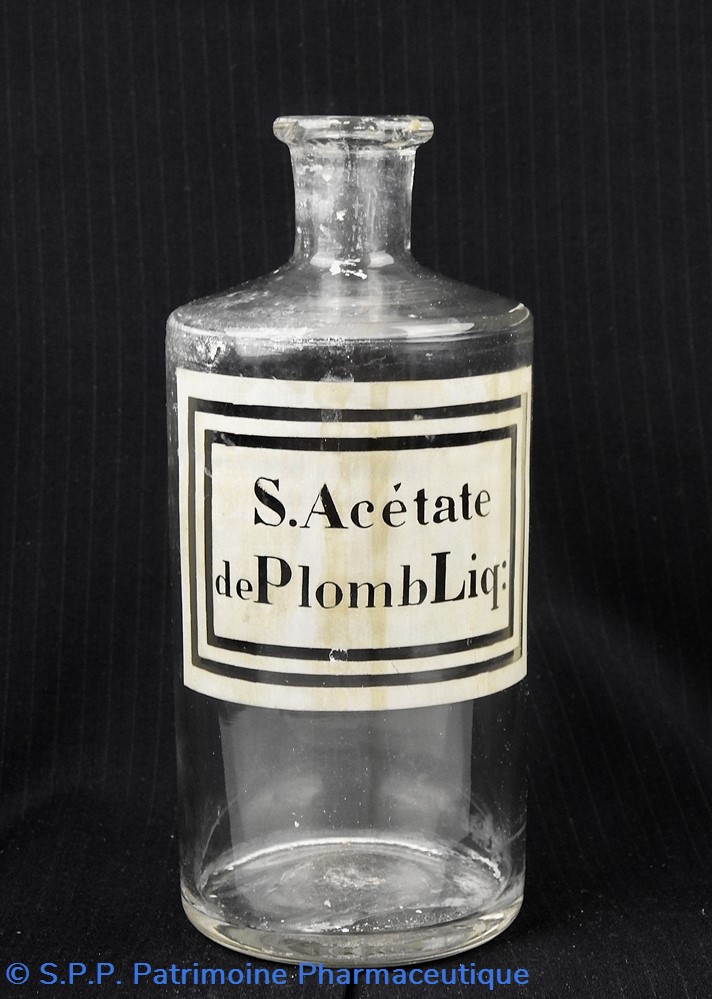 Flacon en verre petit modèle étiquette blanche sans couvercle Pharmacie RAVASSE science flacon en verre petit modele etiquette blanche sans couvercle pharmacie ravasse