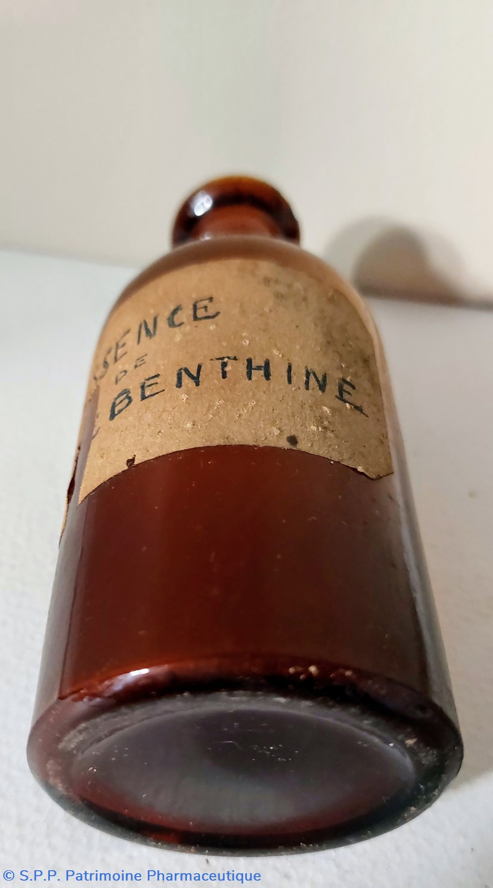 science pharmacie essence de terebenthine flacon verre ambre 15 cm