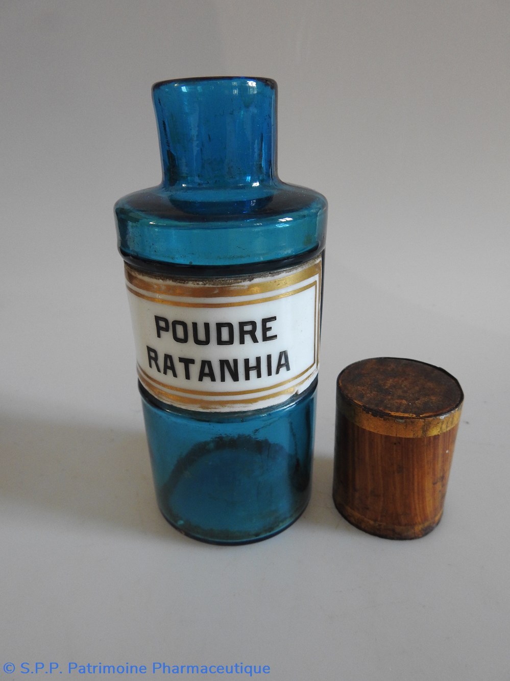 POUDRE RATANHIA flacon P.M. 3 science pharmacie poudre ratanhia flacon p m
