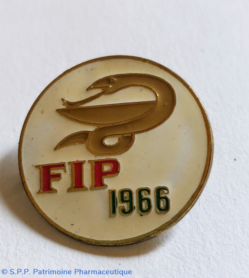 science pharmacie broche f i p 1966