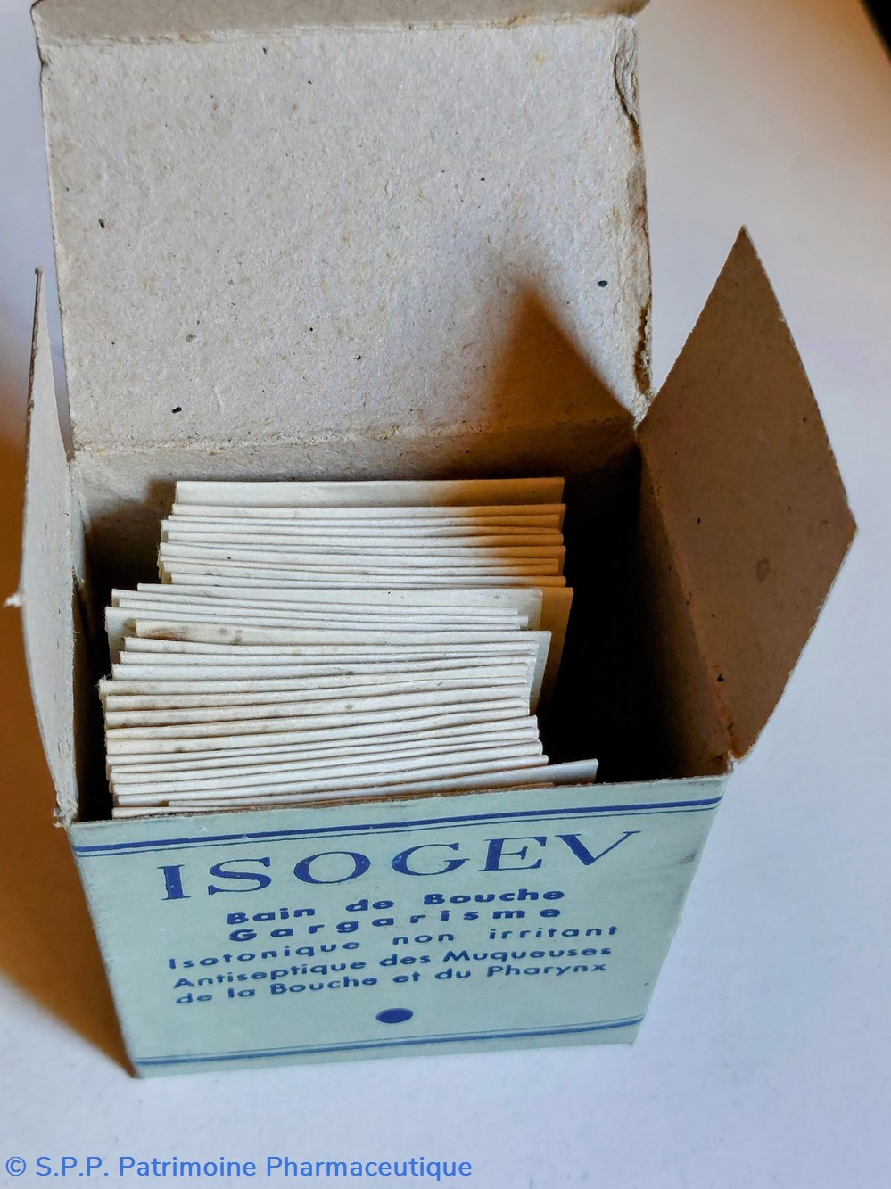 science pharmacie isogev bains de bouche gargarismes sachets
