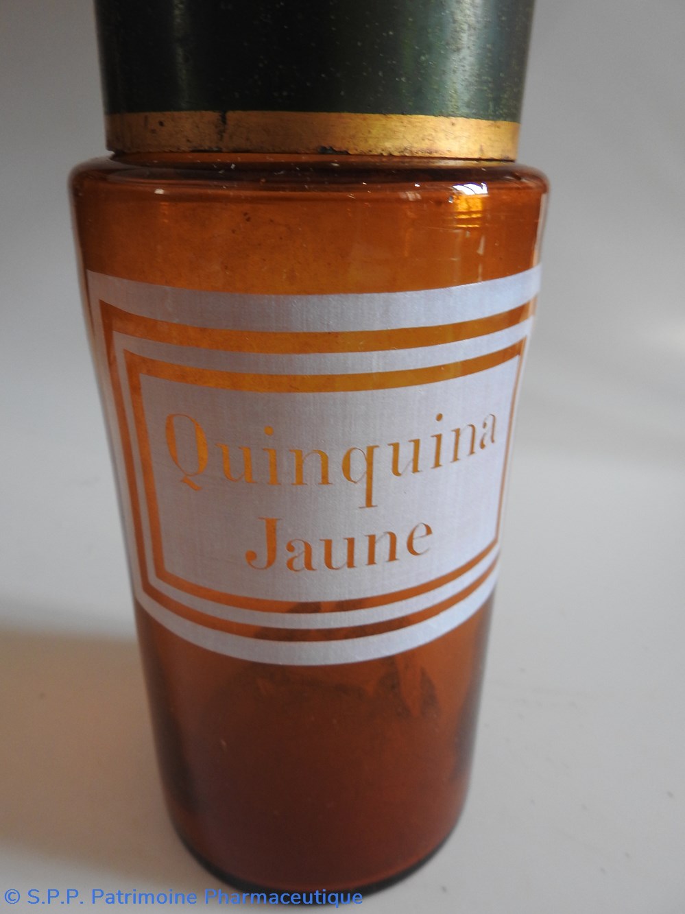Quinquina Jaune science pharmacie quinquina jaune