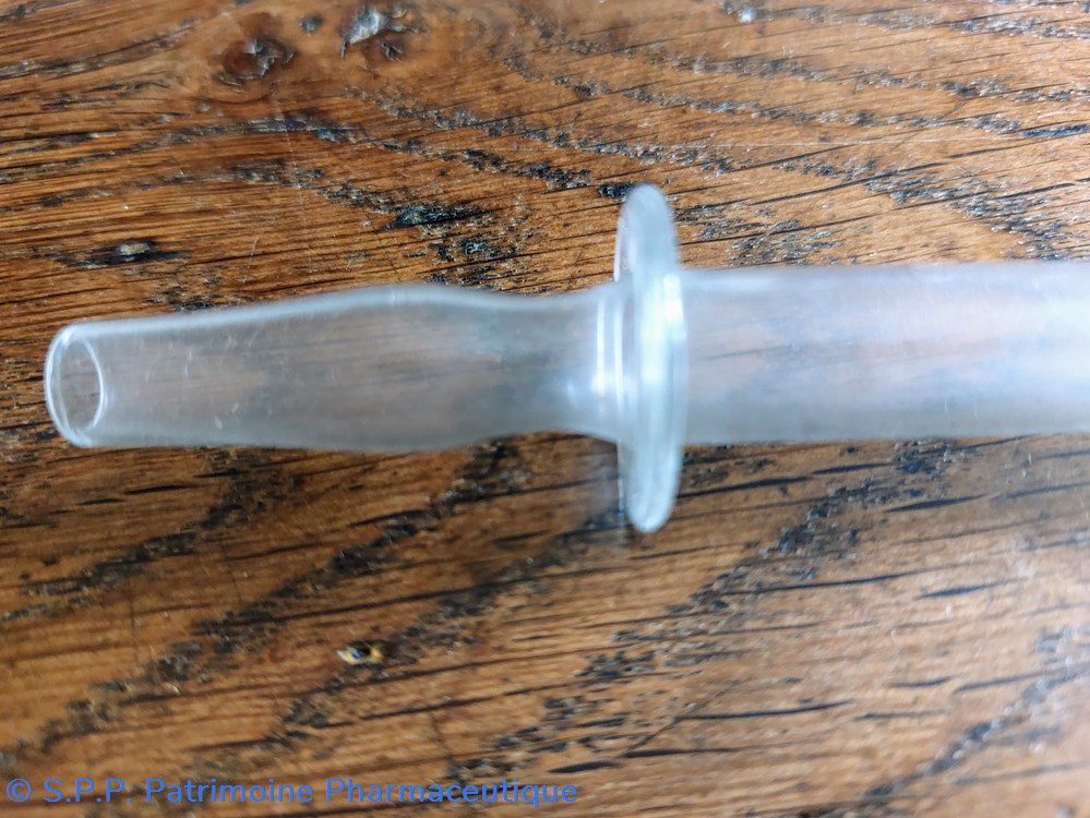 science pharmacie tube en verre droit perce a 3 niveaux 19 cm