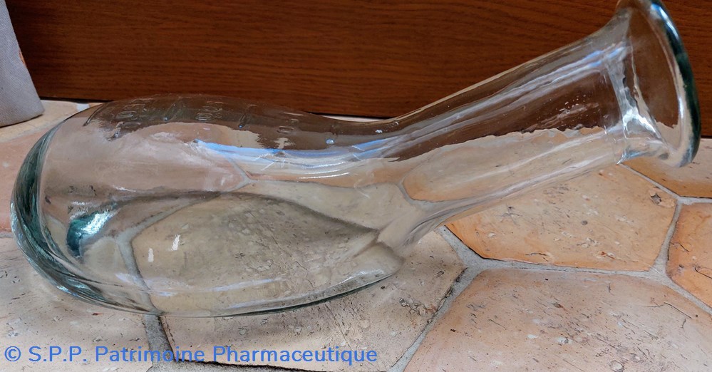 Urinal en verre gradué 250 / 750 4 science pharmacie urinal en verre gradue 250 750