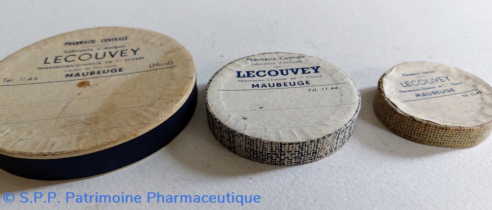 science pharmacie lot de 3 boites gigognes lecouvey
