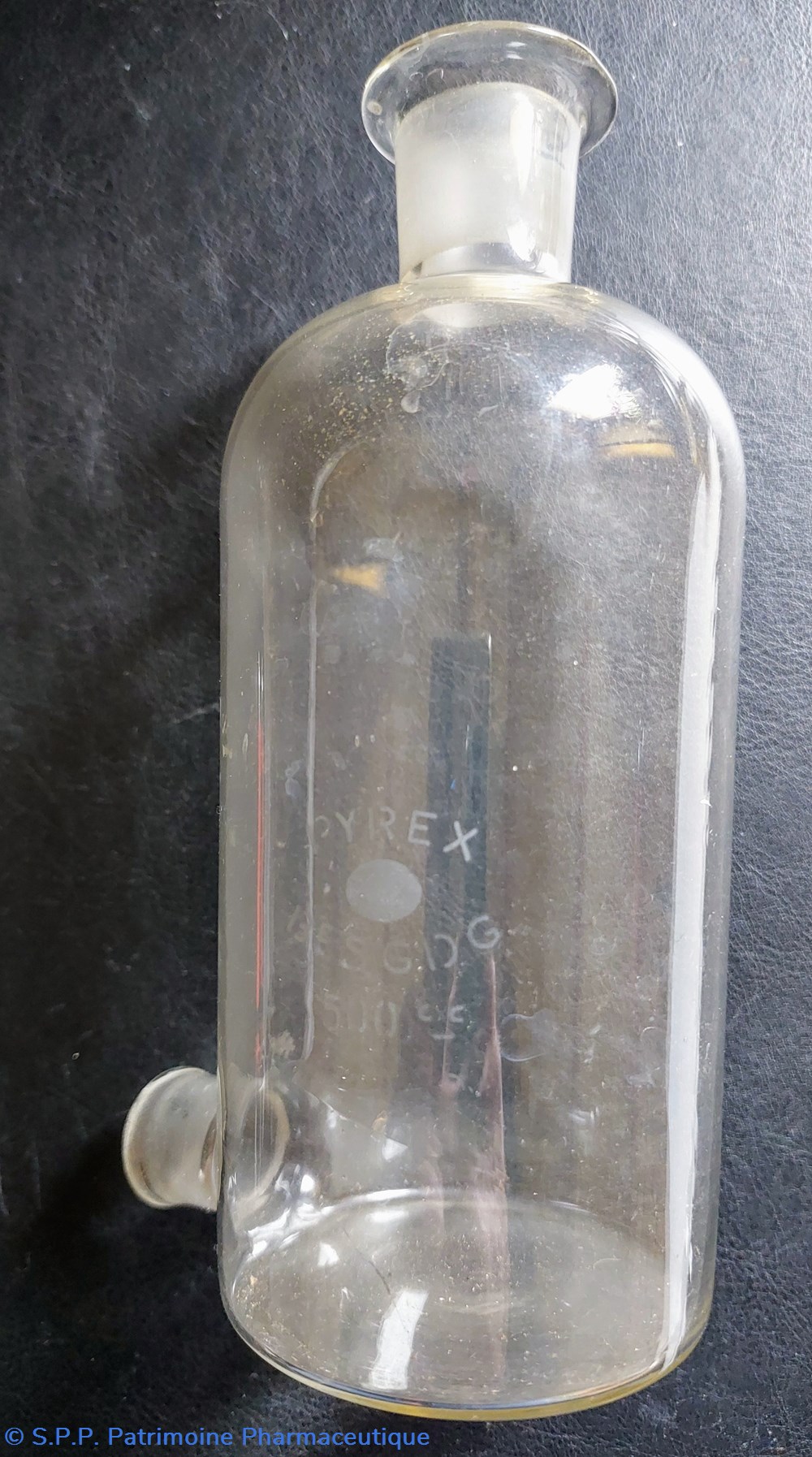 Flacon de laboratoire 500 cc PYREX science pharmacie flacon de laboratoire 500 cc pyrex