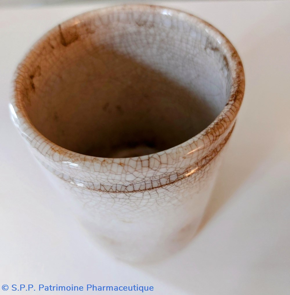 science pharmacie pot a onguent en terre vernissee