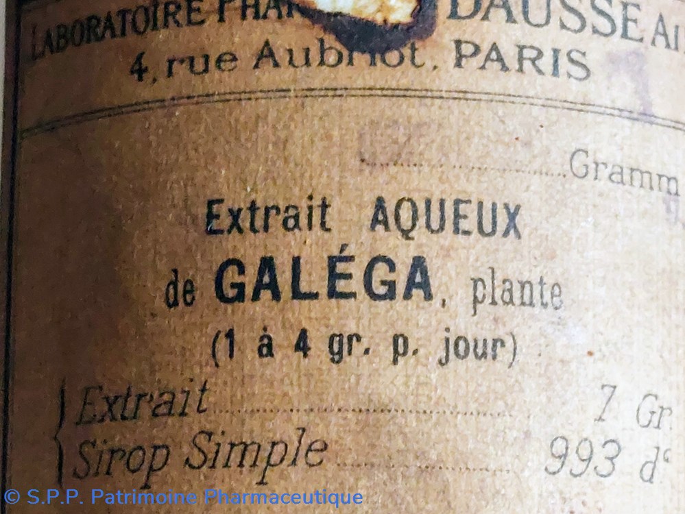 Pot à onguent " Extrait Aqueux de Galéga" 7 science pharmacie pot a onguent extrait aqueux de galega