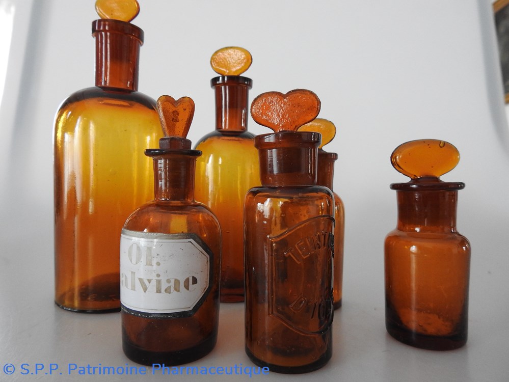 Lot de 6 flacons en verre ambré 2 science pharmacie lot de 6 flacons en verre ambre