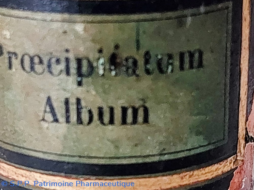 science pharmacie etiquette verte proecipitatum album