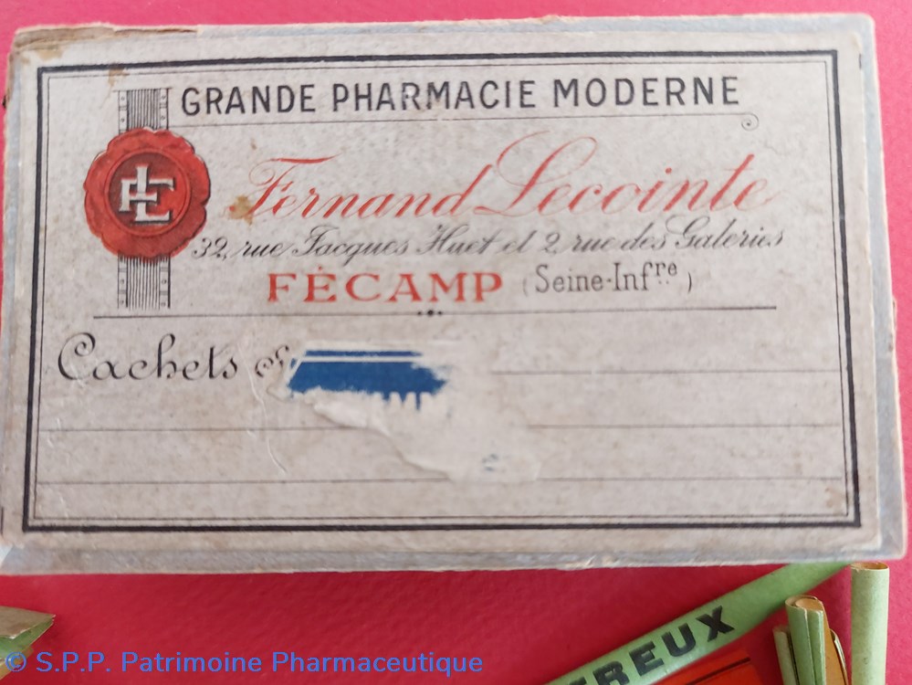 science boite de cachets grande pharmacie moderne f lecointe fecamp