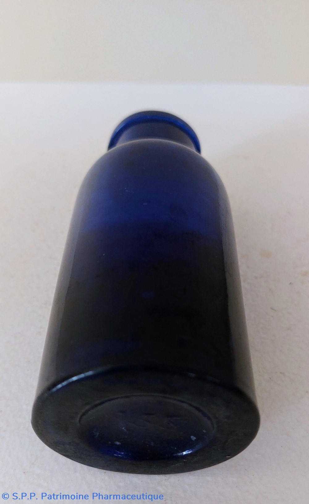science pharmacie bleu petite bouteille bleue h 12 5 cm