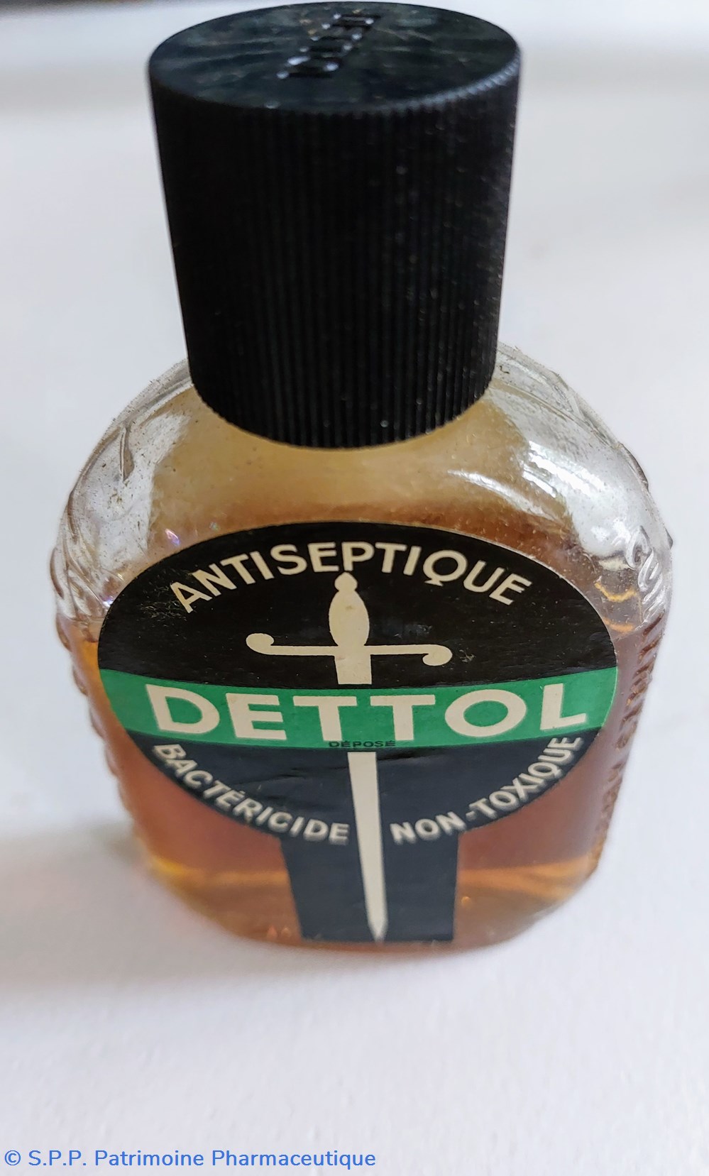 science pharmacie dettol bactericide a diluer