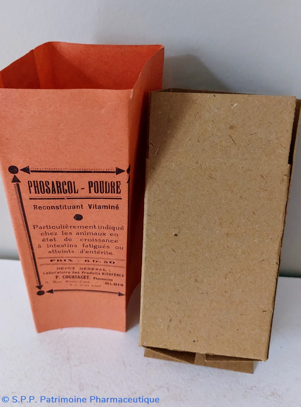 documents anciens emballage phosarcol poudre veterinaire