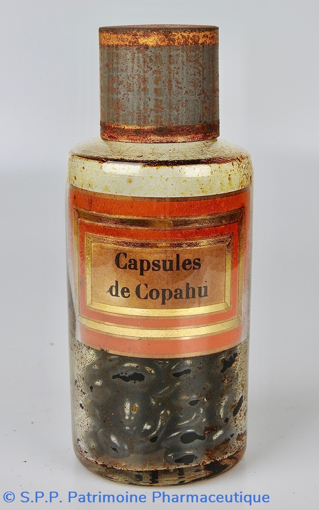 Flacon en verre petit modèle Pharmacie RAVASSE science flacon en verre petit modele pharmacie ravasse
