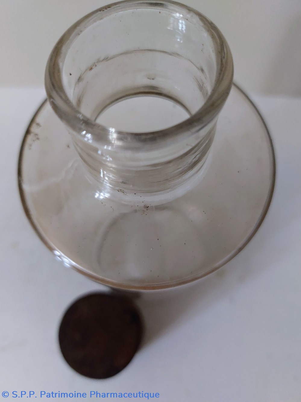 19 Flacon en verre blanc 5 science pharmacie 19 flacon en verre blanc