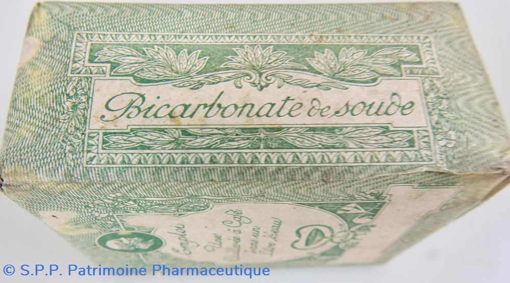 science pharmacie bi carbonate de soude ou sel de vichy