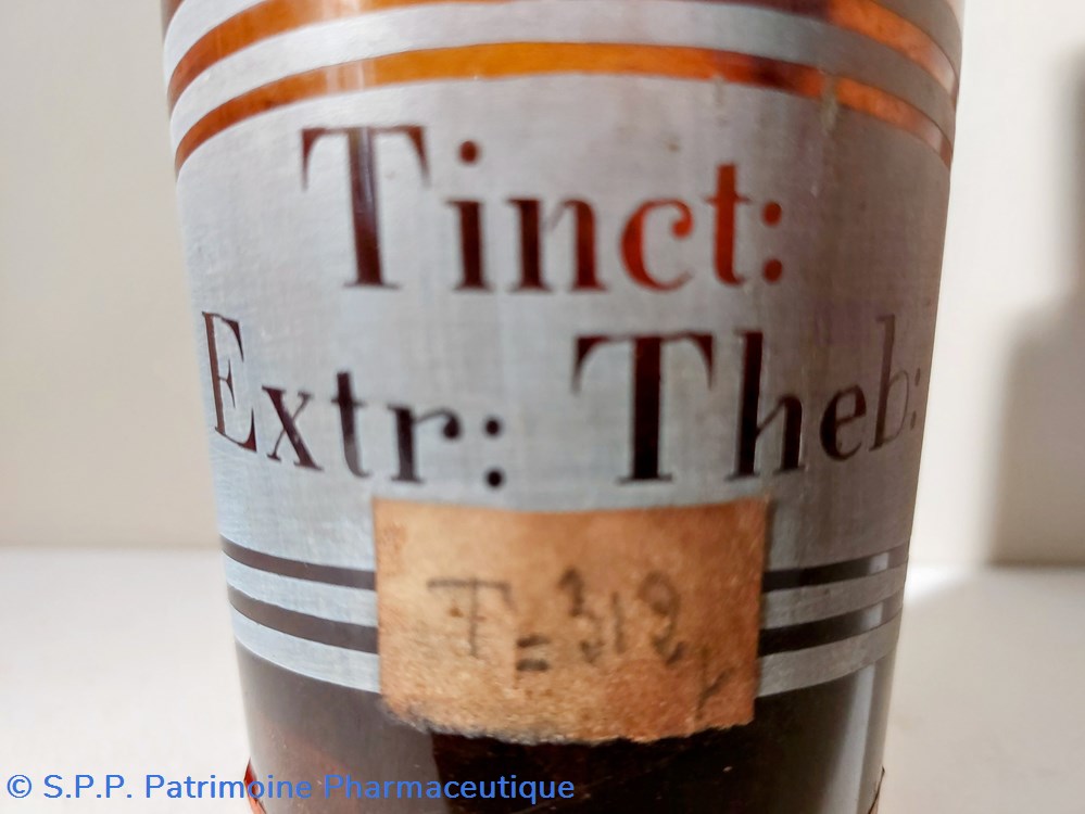 Tinctura Opii- Tinct:Extr: Theb: 4 science pharmacie tinctura opii tinct extr theb