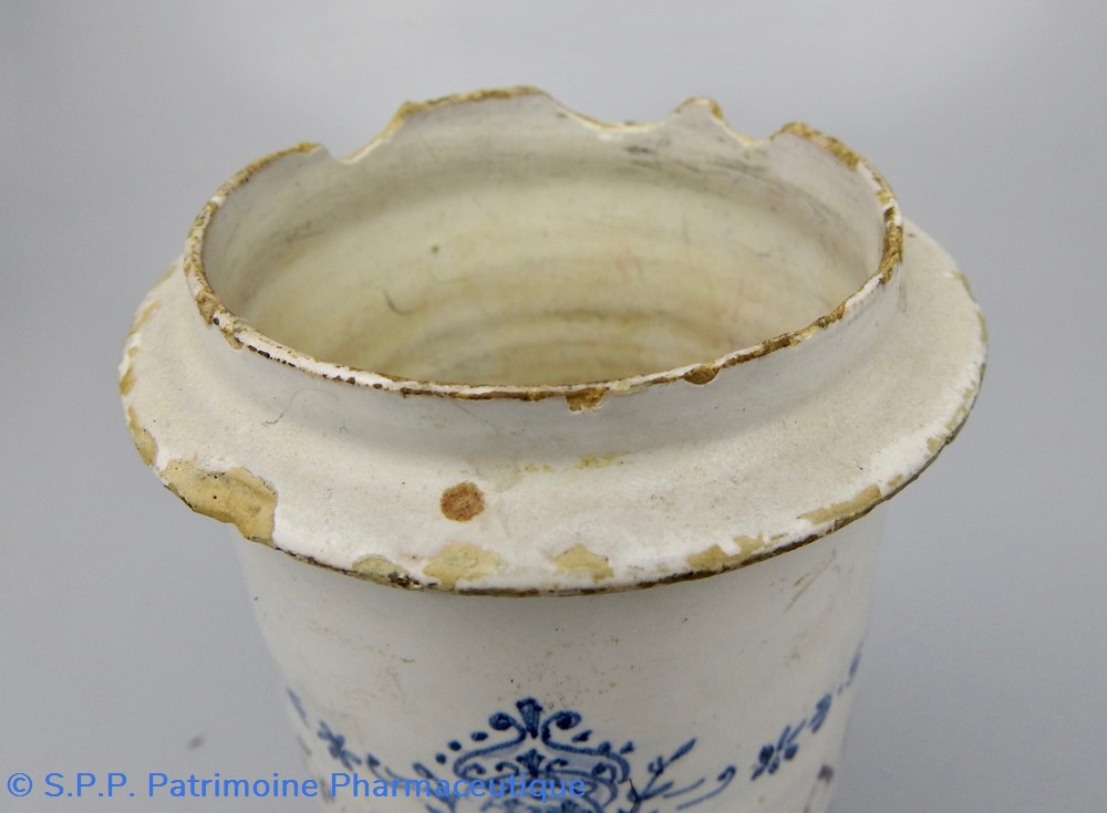POT CANON 4 science pharmacie pot canon