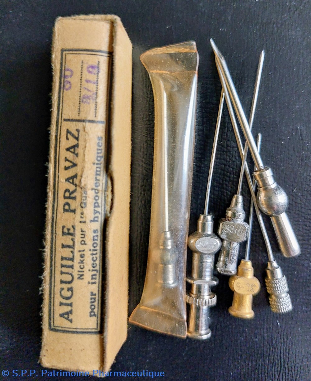 Seringues pour injections hypodermiques 2 science pharmacie seringues pour injections hypodermiques