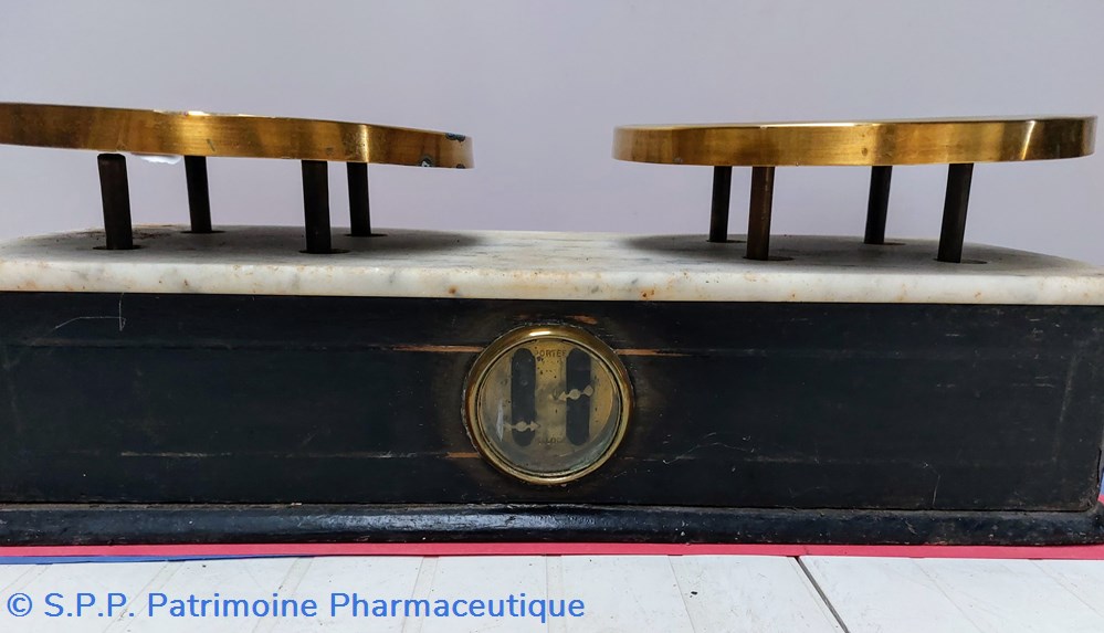 BALANCE ROBERVAL dessus marbre 5 science pharmacie balance roberval dessus marbre