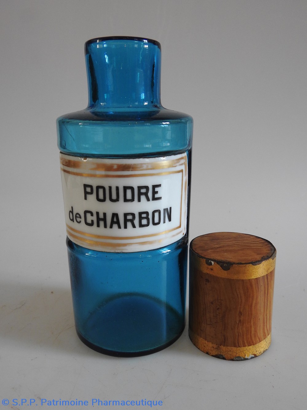 POUDRE de CHARBON PM 2 science pharmacie poudre de charbon pm