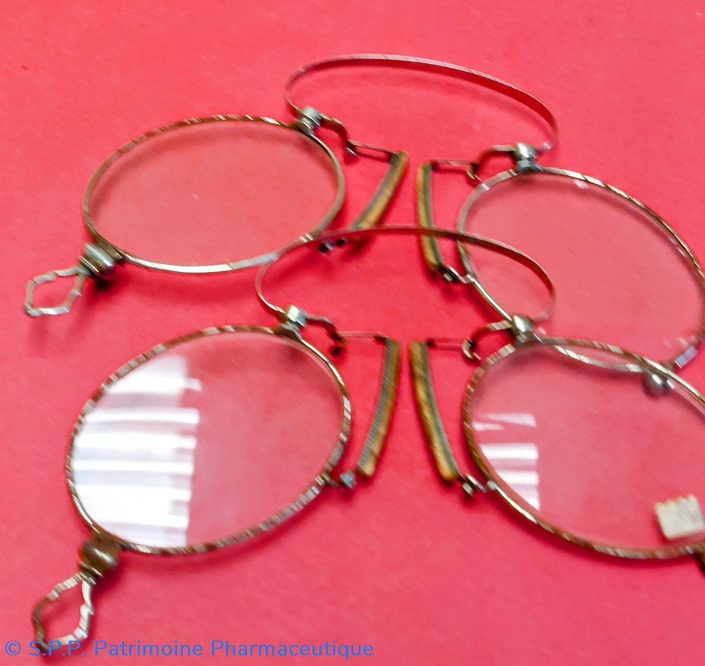 science pharmacie pince nez ressort arrondi