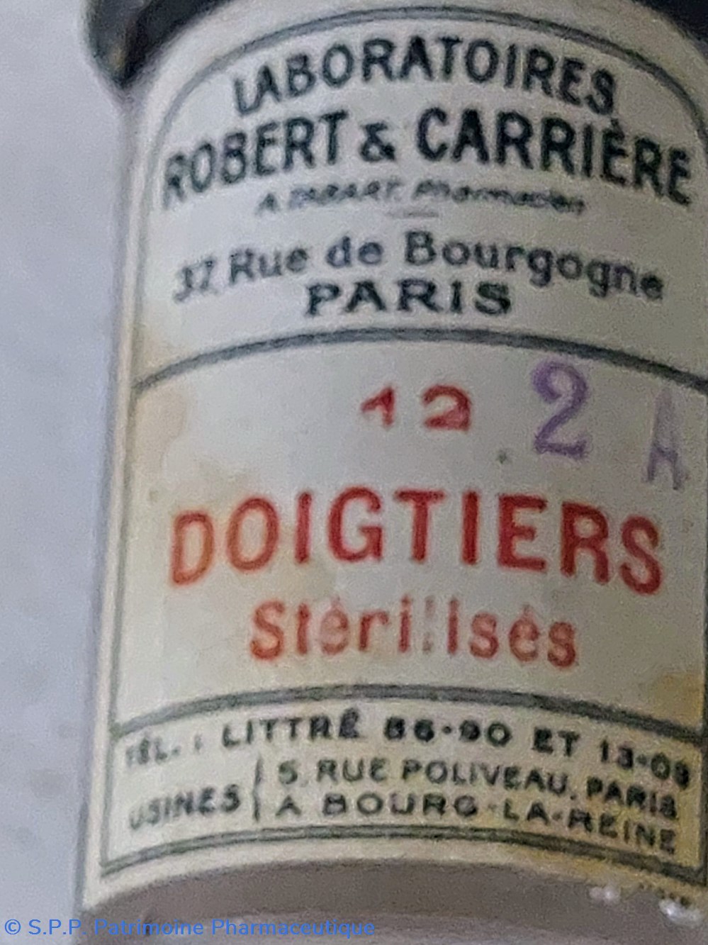 Doigtiers stérilisés Robert et Carrière 12/2A 5 science pharmacie doigtiers sterilises robert et carriere 12 2a