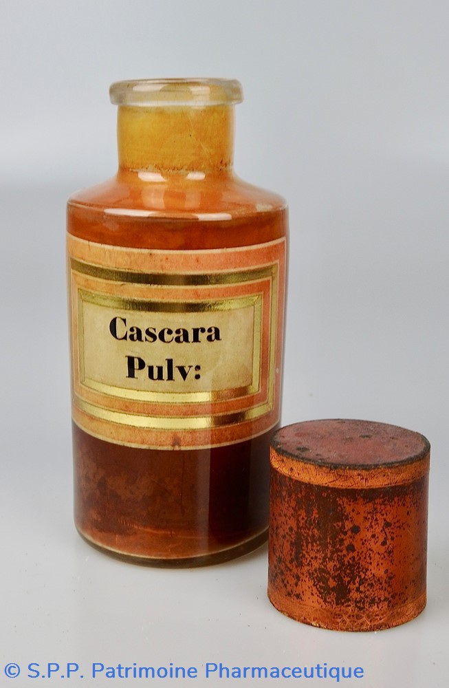 Flacon en verre très petit modèle Pharmacie RAVASSE 3 science flacon en verre tres petit modele pharmacie ravasse