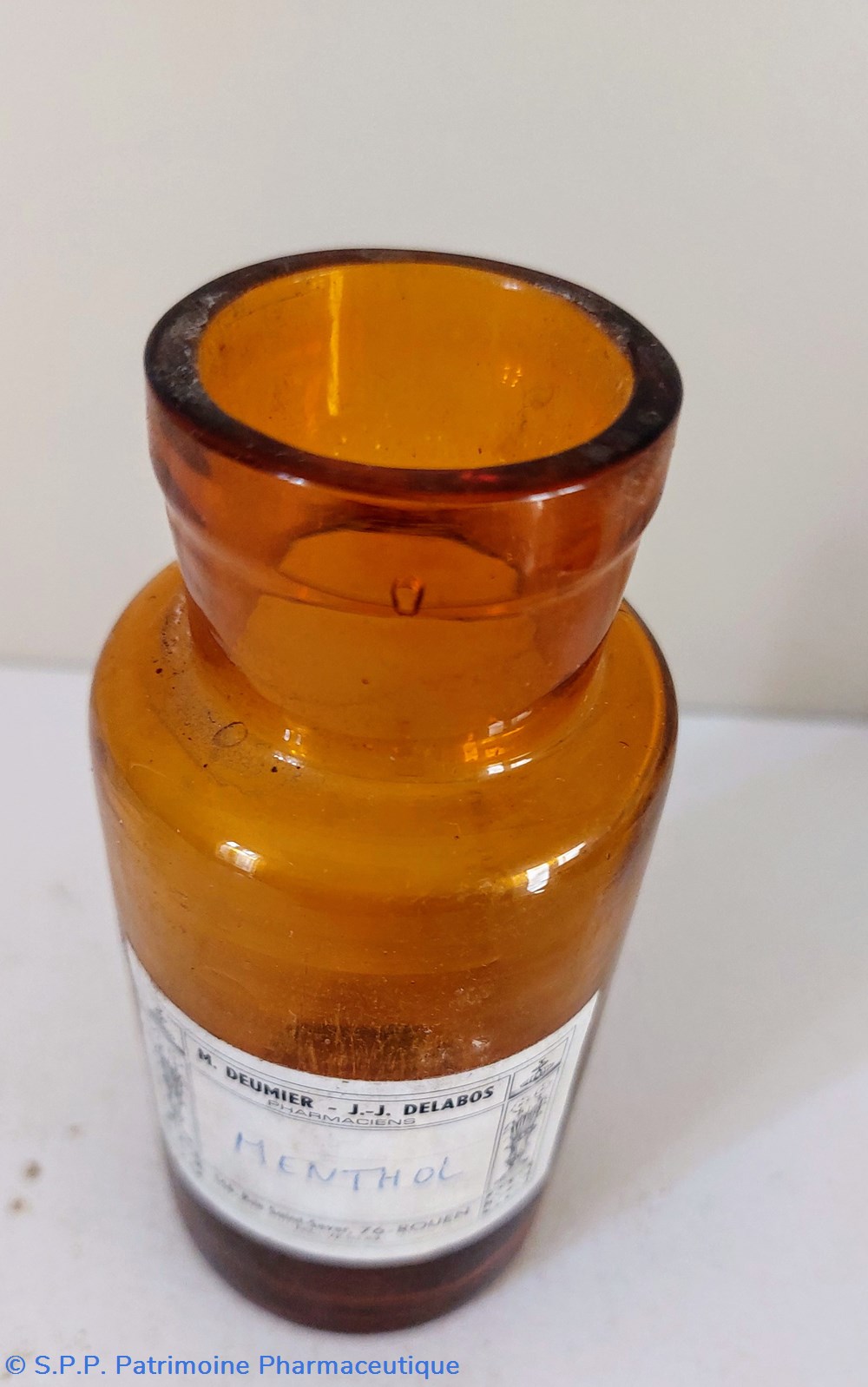 MENTHOL / Flacon verre 12 cm 3 science pharmacie menthol flacon verre 12 cm