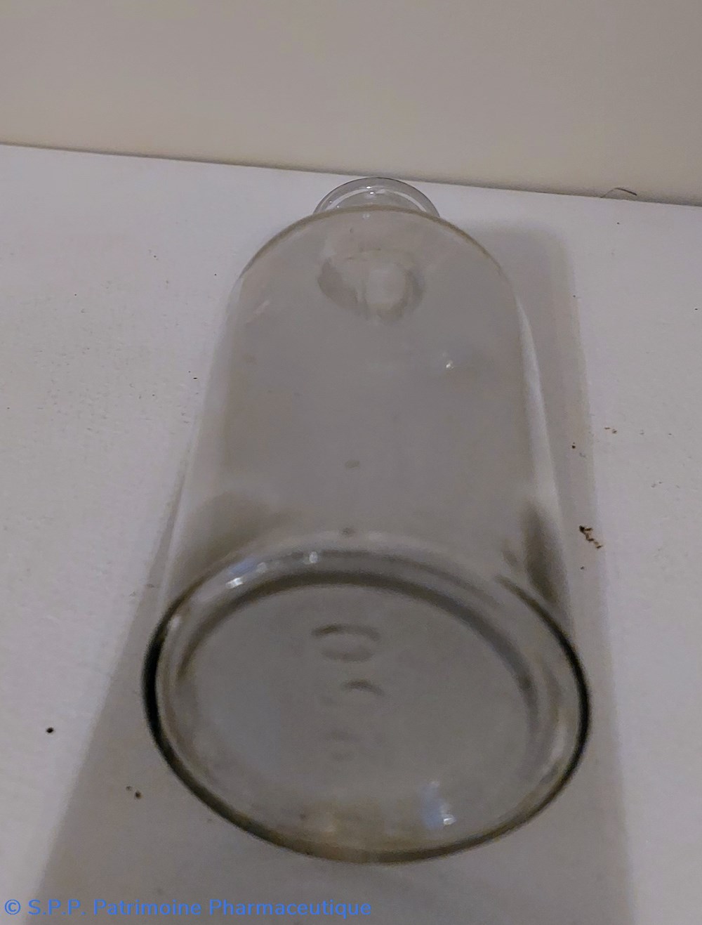 science pharmacie 15 flacon cylindrique en verre