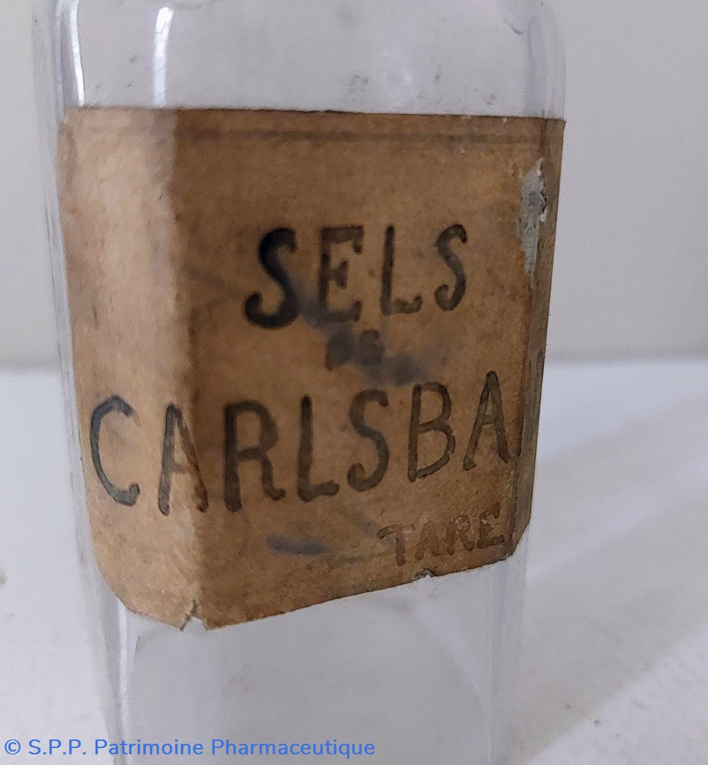 Sels CARLSBAAD Flacon base carrée 2 science pharmacie sels carlsbaad flacon base carree