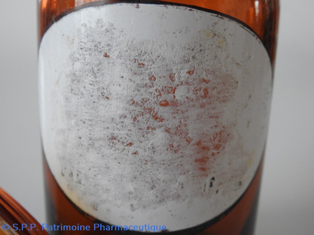 Flacon de pharmacie en verre ambré à goulot large avec étiquette sans inscription 3 science flacon de pharmacie en verre ambre a goulot large avec etiquette sans inscription
