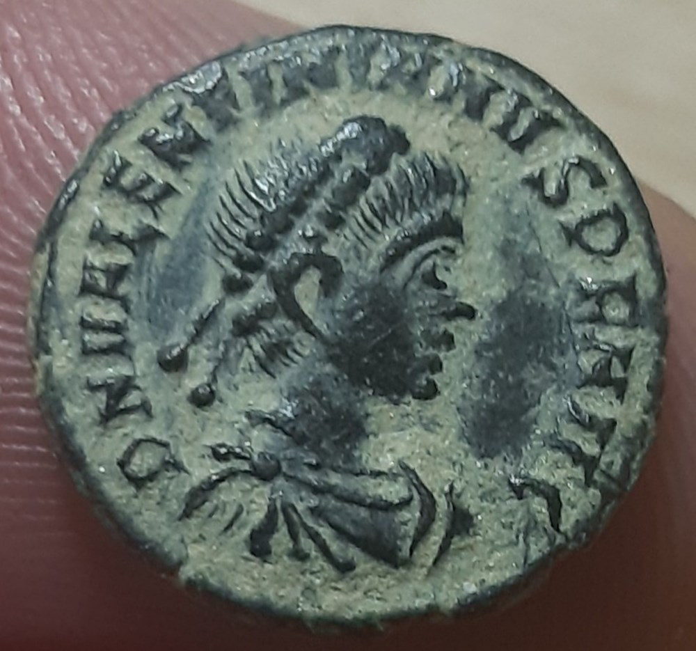 Valentinien II - AE4 - VOT/ X/ MVLT/ XX monnaies antiques romaines imperiales et republicaines valentinien ii ae4 vot x mvlt xx