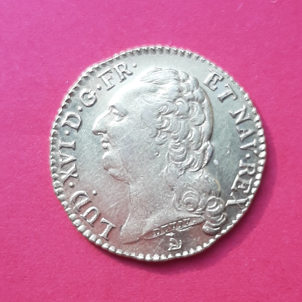 monnaies europe medievale a france royales louis or 1786 t