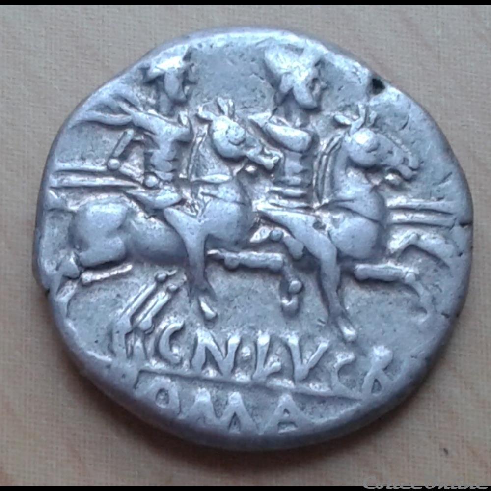 monnaies antiques av jc ap romaines republicaines imperiales 280 27 republique lucretia denier 2