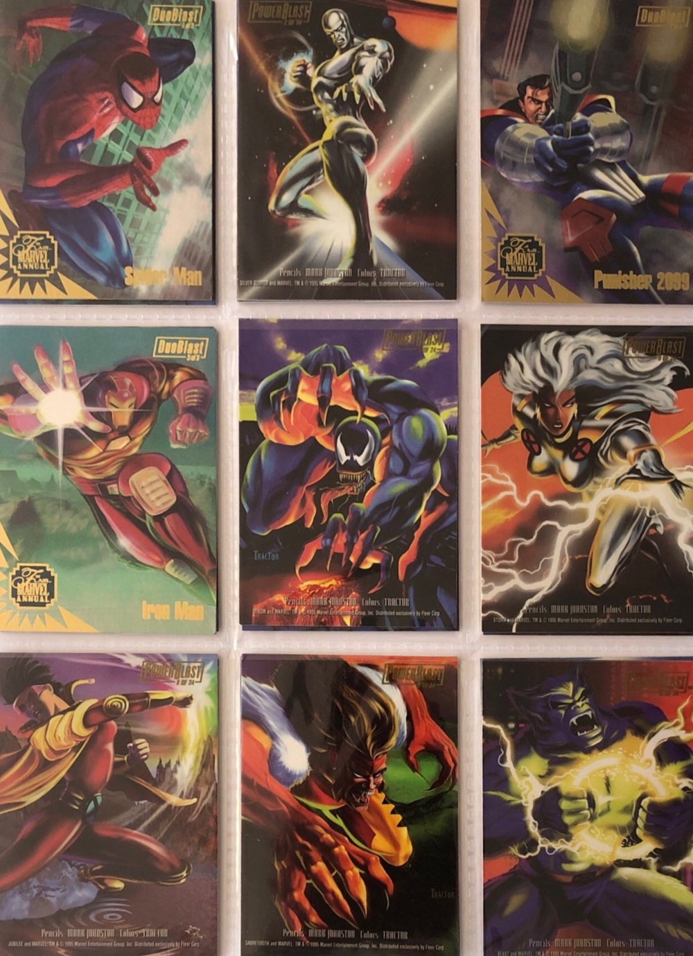 4 divers cartes plastiques 4